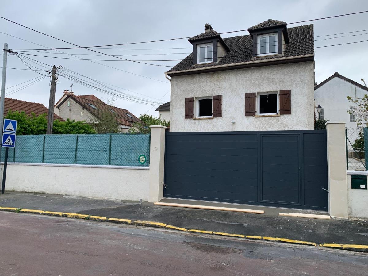 La Maison Parisienne & Jardin Argenteuil Exterior photo